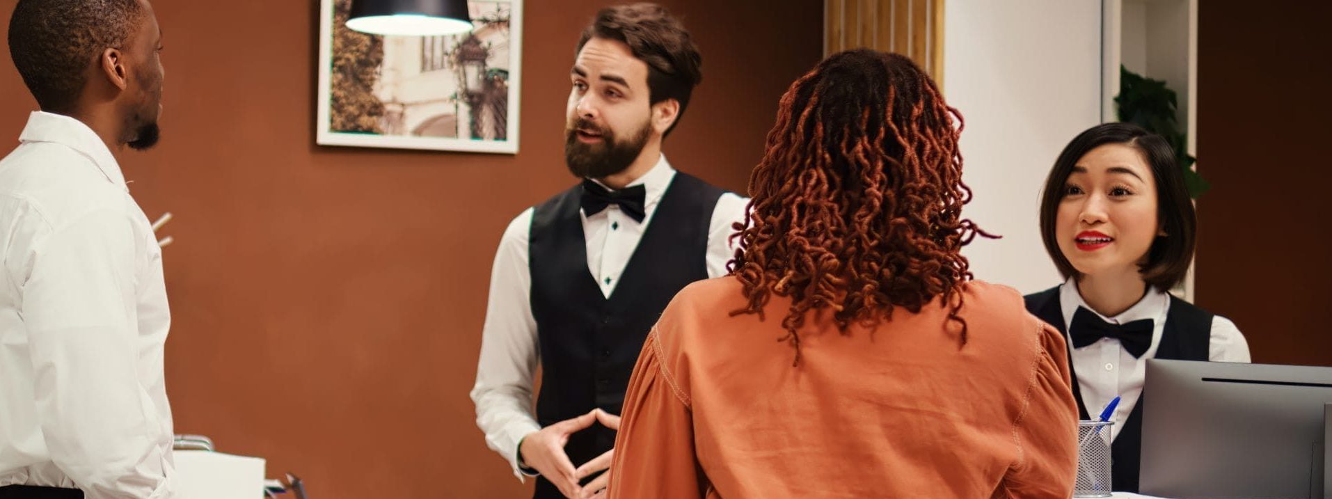 Du học nghề Nhà hàng Khách sạn tại Đức 2025: Điều kiện, chi phí, mức lương 1 Du hoc nghe Nha hang Khach san tai Duc 2025 scaled e1751699238289